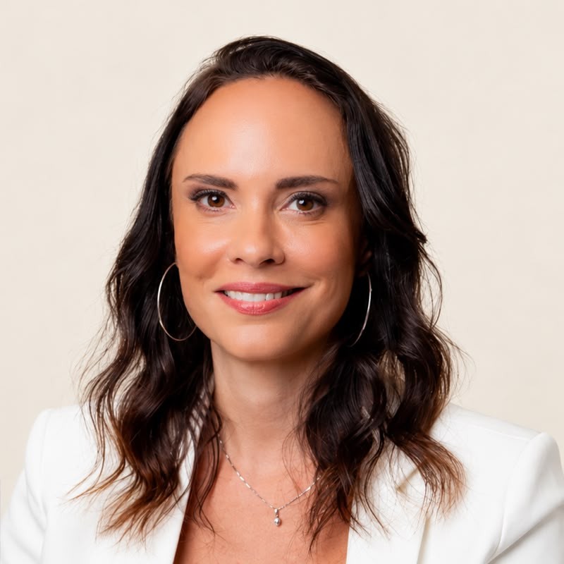 Retrato de Juliana Botti, sócia da Bella Rio Imóveis
